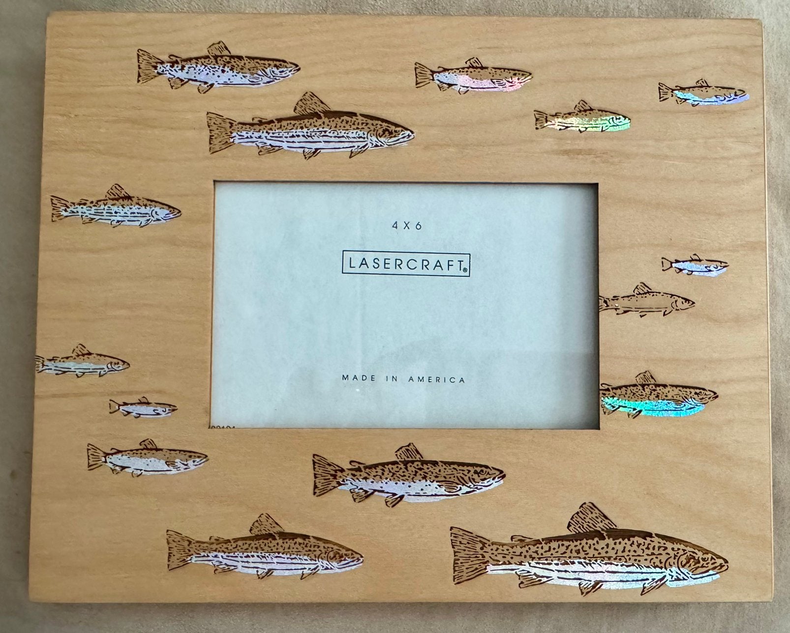 Vintage Lasercraft Fotolijst Holografische Forellen, Audio, Tv en Foto, Fotografie | Fotolijsten, Ophalen of Verzenden, Zo goed als nieuw