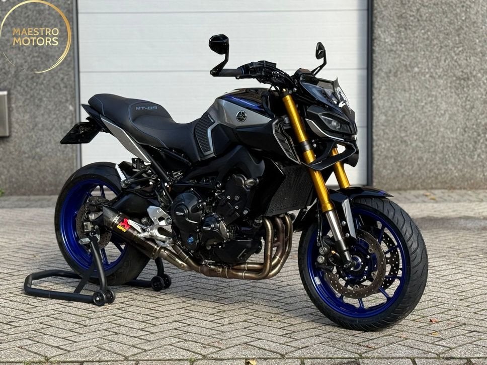 YAMAHA MT09 SP Akrapovic Racing Line BOMVOL GROOT Onderhoud!, 849 cc, Motorrijbewijs A, Bedrijf, Meer dan 35 kW