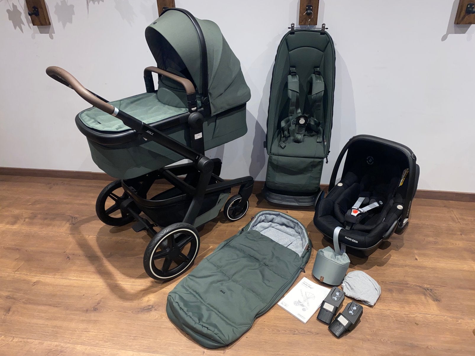Joolz Day+ Magnificent Green Complete 3in1 Kinderwagen, Ophalen, Joolz, Zo goed als nieuw, Eikenlaan 76 Spijkenisse