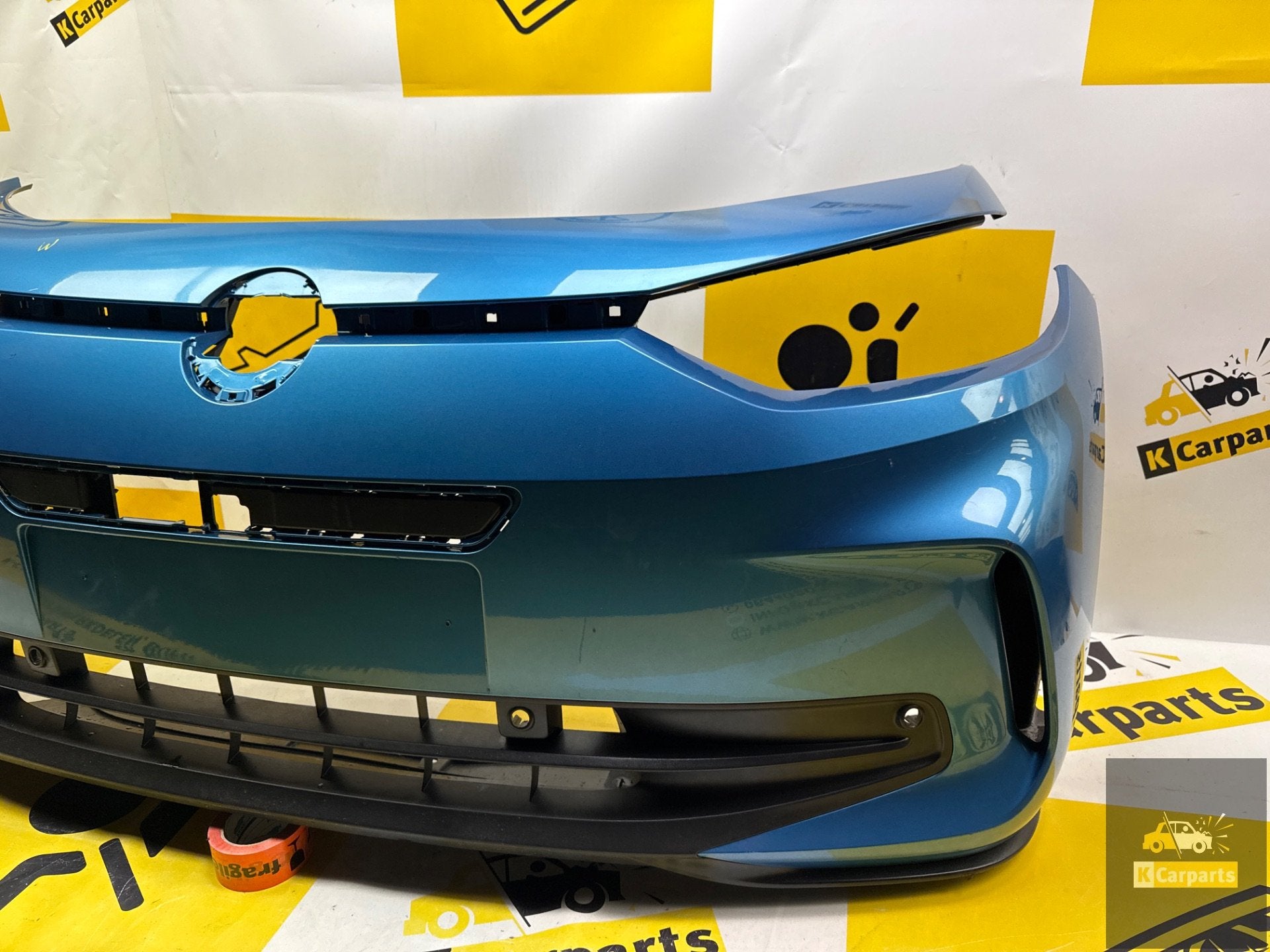 VW ID3 FACELIFT VOORBUMPER 6PDC 10A807221A, Gebruikt, Volkswagen AG, Bumper, Berliner Ring 2
38440  Wolfsburg, DE