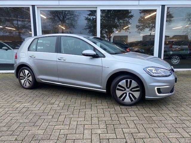 Volkswagen e-Golf 50% deal 5,975,- ACTIE Navi / Clima / ACC, Gebruikt, Met garantie (alle), Origineel Nederlands, Golf