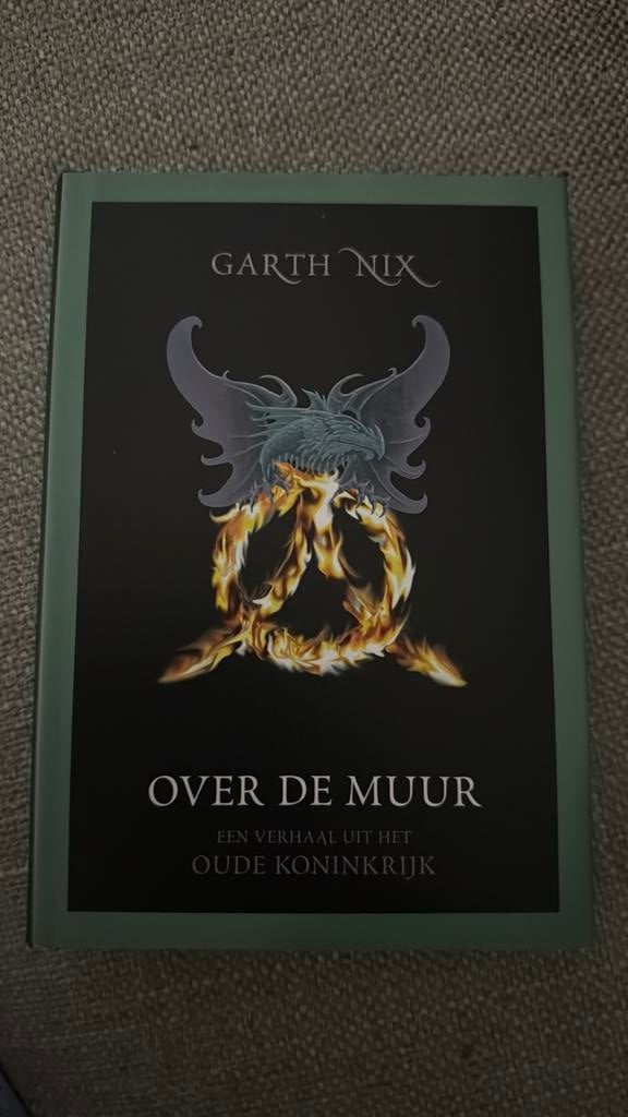 Garth Nix - Over de muur, Boeken, Ophalen of Verzenden, Gelezen