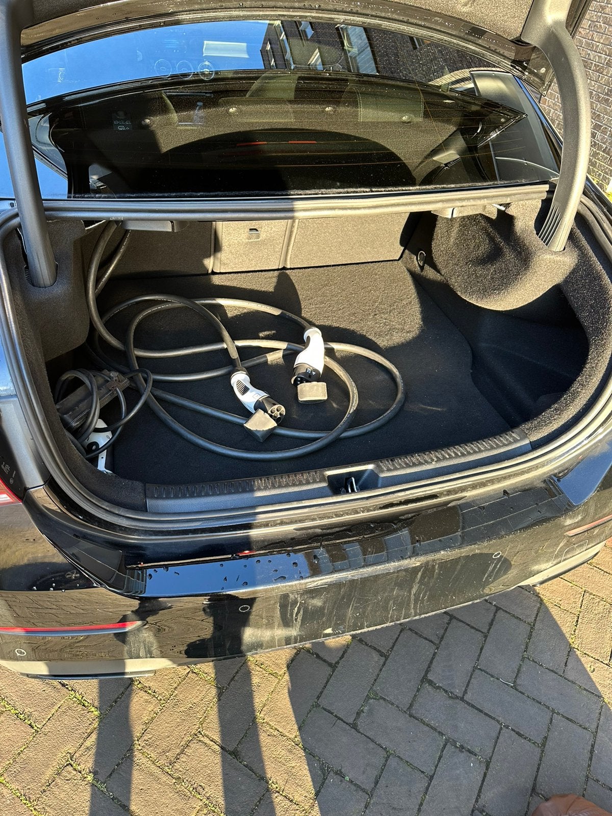 Foto 15 van Mercedes-Benz A-Klasse A 250 e 218pk 8G-DCT 2020 Zwart