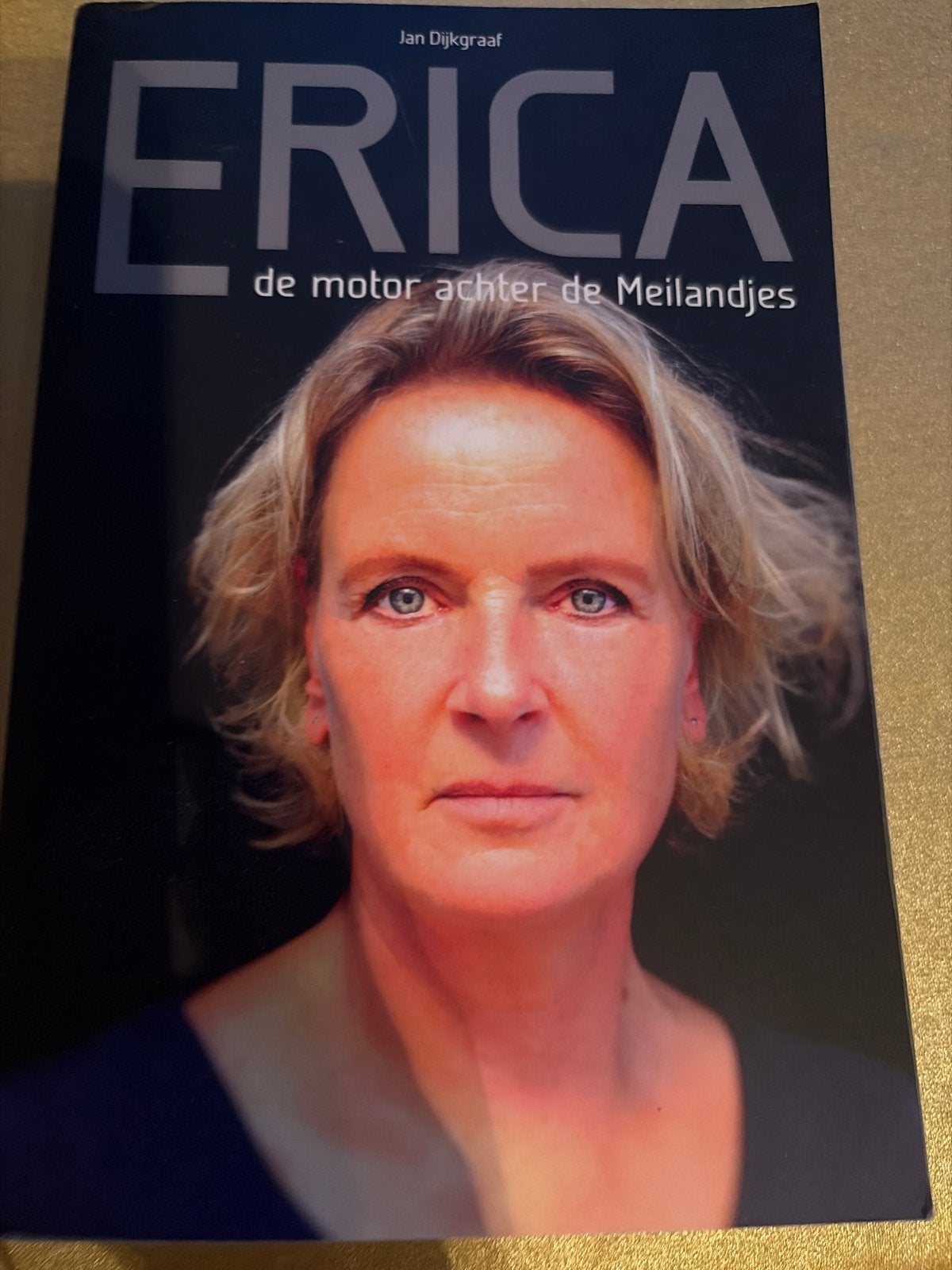 Erica: De motor achter de Meilandjes - Jan Dijkgraaf, Ophalen of Verzenden, Zo goed als nieuw, Film, Tv en Media