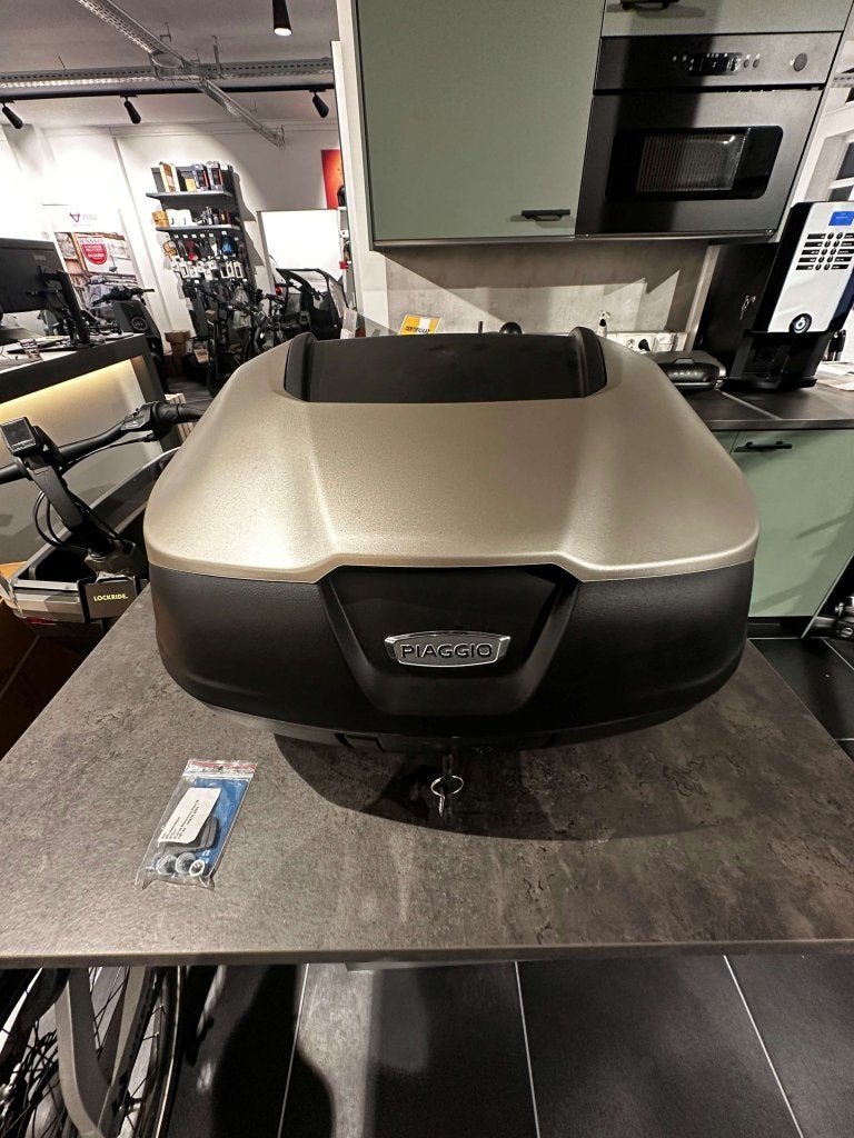 NIEUW! Kit Cover + 52L Topkoffer Piaggio MP3 50%, Bedrijf, Niet ingevuld, Niet ingevuld, Niet ingevuld