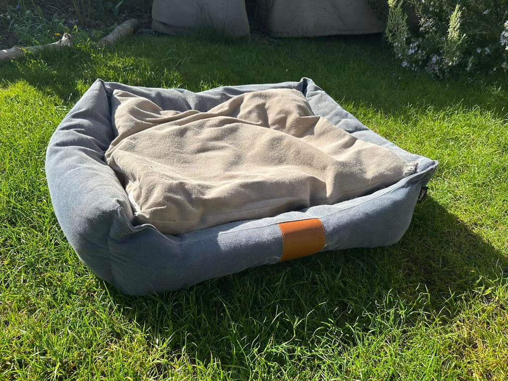 Gratis: hondenmand (90 cm bij 65 cm), Ophalen, Gebruikt, Overige