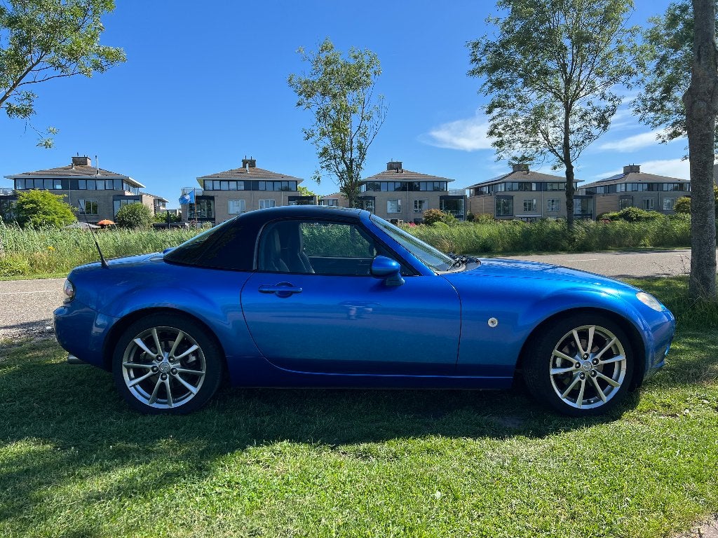 Mazda MX-5 1.8 NC Touring 2006 Blauw Cabrio - Mooie Hardtop, Auto's, Mazda, Achterwielaandrijving, Zwart, 4 cilinders, Cabriolet