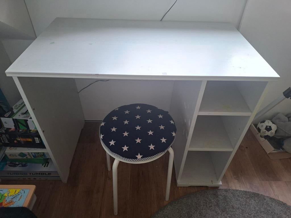 Wit bureau met opbergruimte, Huis en Inrichting, Bureaus, Opbergruimte, Gebruikt, 90 cm, Spaanplaat of MDF