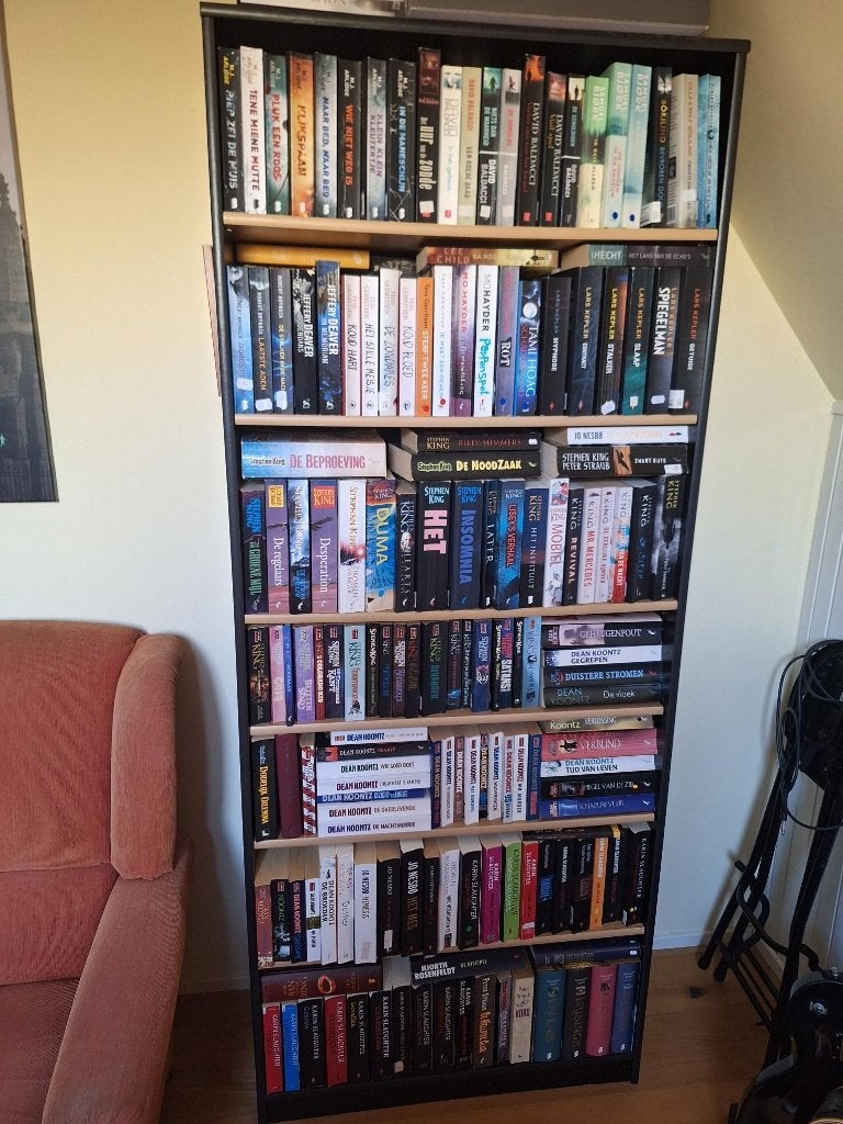 Boekenkast zwart met beuken, Huis en Inrichting, Ophalen, Met plank(en), Gebruikt, 50 tot 100 cm