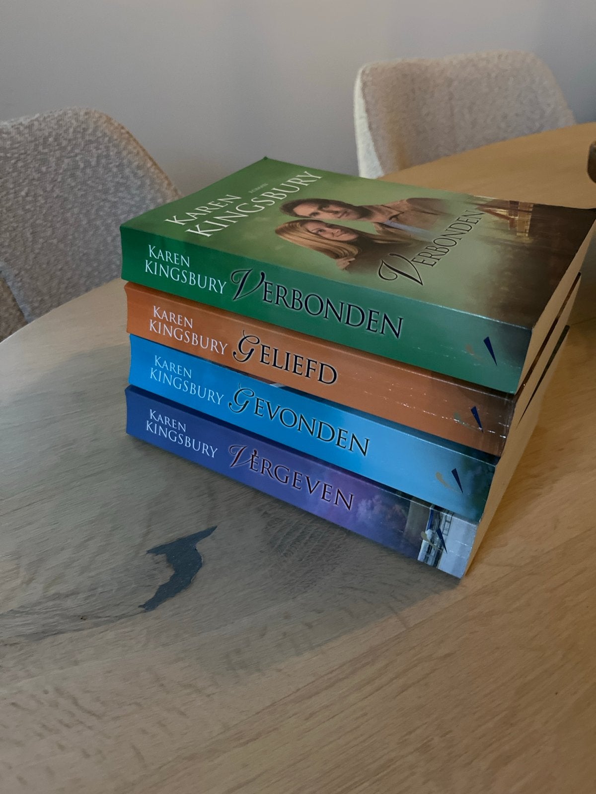 Karen Kingsbury boeken set: Dayne Matthews 2 tm 5, Ophalen of Verzenden, Zo goed als nieuw, Nederland