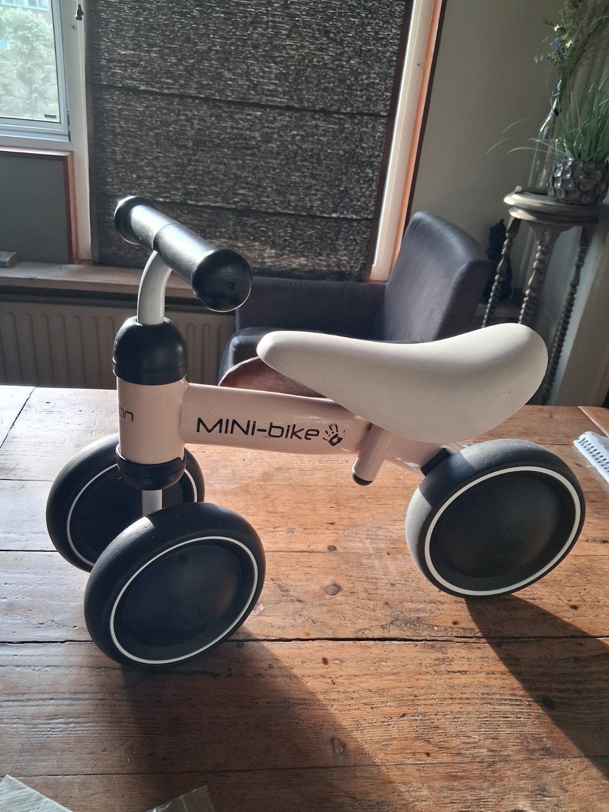 Mini-bike loopfiets voor de allerkleinsten, Ophalen of Verzenden, Gebruikt, Loopfiets