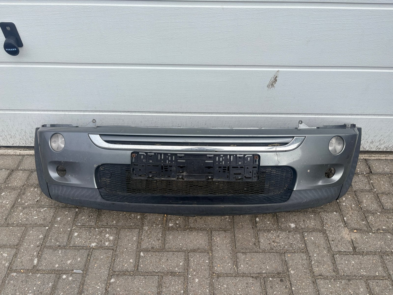 Gebruikte Bumper voorzijde - Mini R53, Gebruikt, Voor, Ophalen of Verzenden, Bumper