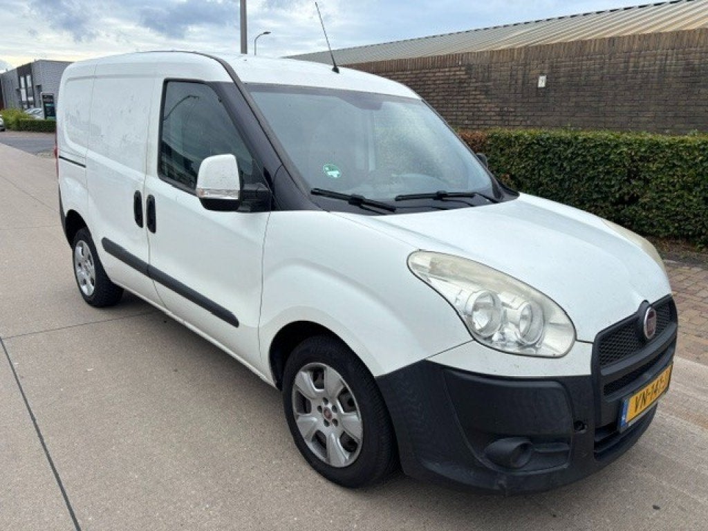 Fiat DOBLO CARGO 1.3 MJ L1, Auto's, Bestelauto's, 1346 kg, Electronic Stability Program (ESP), Wit, Bedrijf