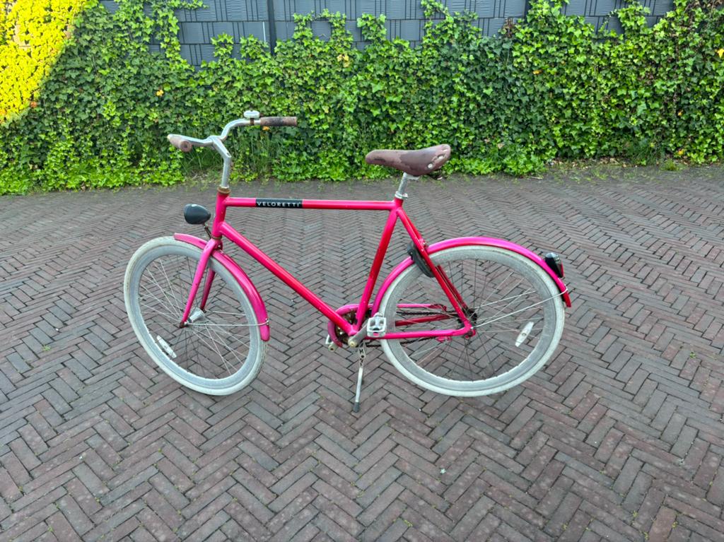 Veloretti Caferacer rood, Fietsen en Brommers, Fietsen | Heren | Herenfietsen, Gebruikt, Overige merken, 61 tot 65 cm, Terugtraprem