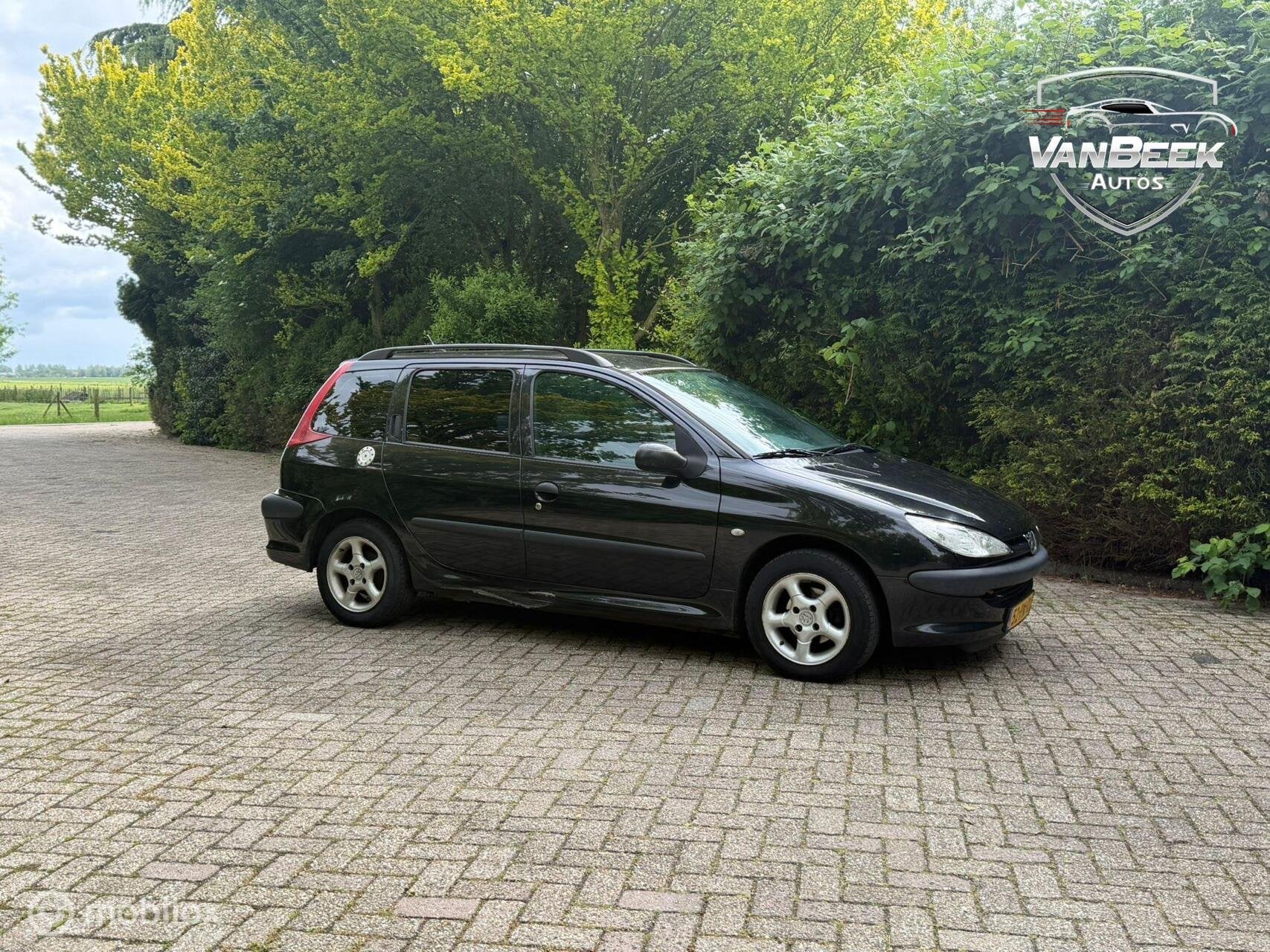 Peugeot 206 SW 1.4 X-line apk airco, Voorwielaandrijving, 4 cilinders, Zwart, Origineel Nederlands