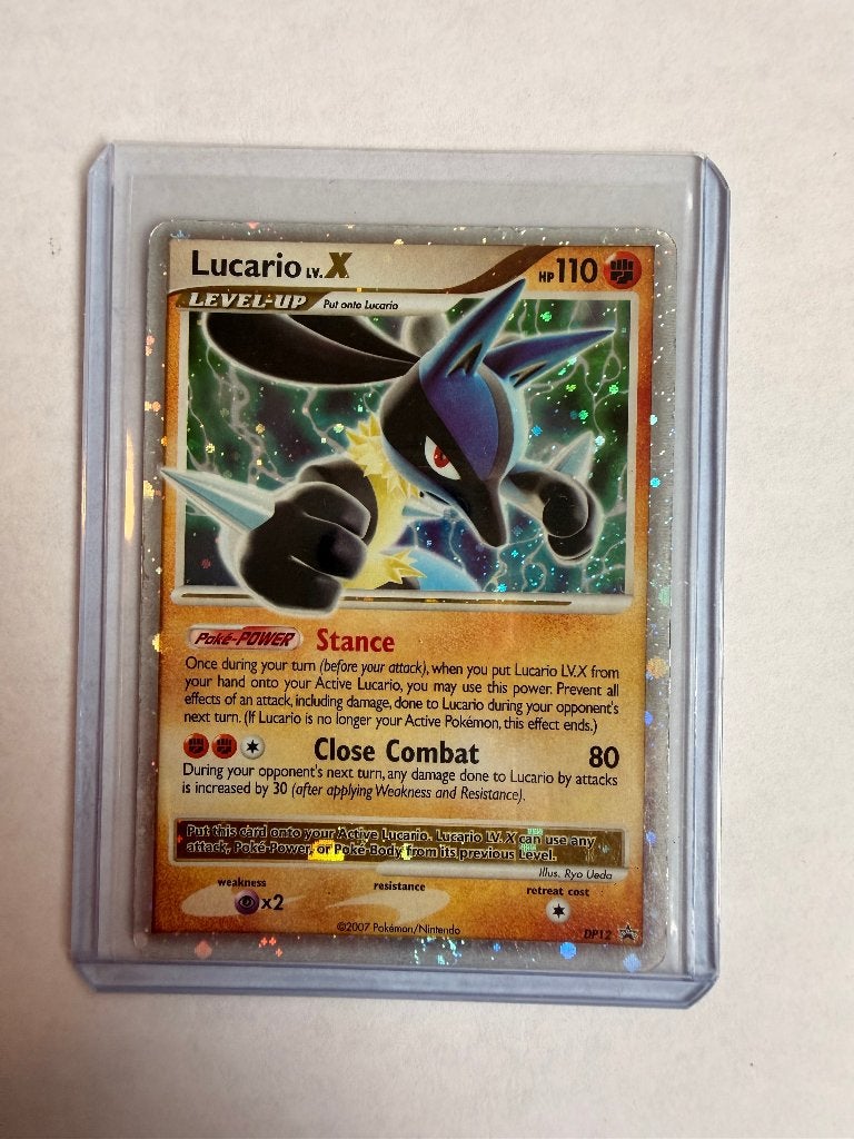 Lucario lv.X DP12, Ophalen of Verzenden, Zo goed als nieuw, Losse kaart, Foil