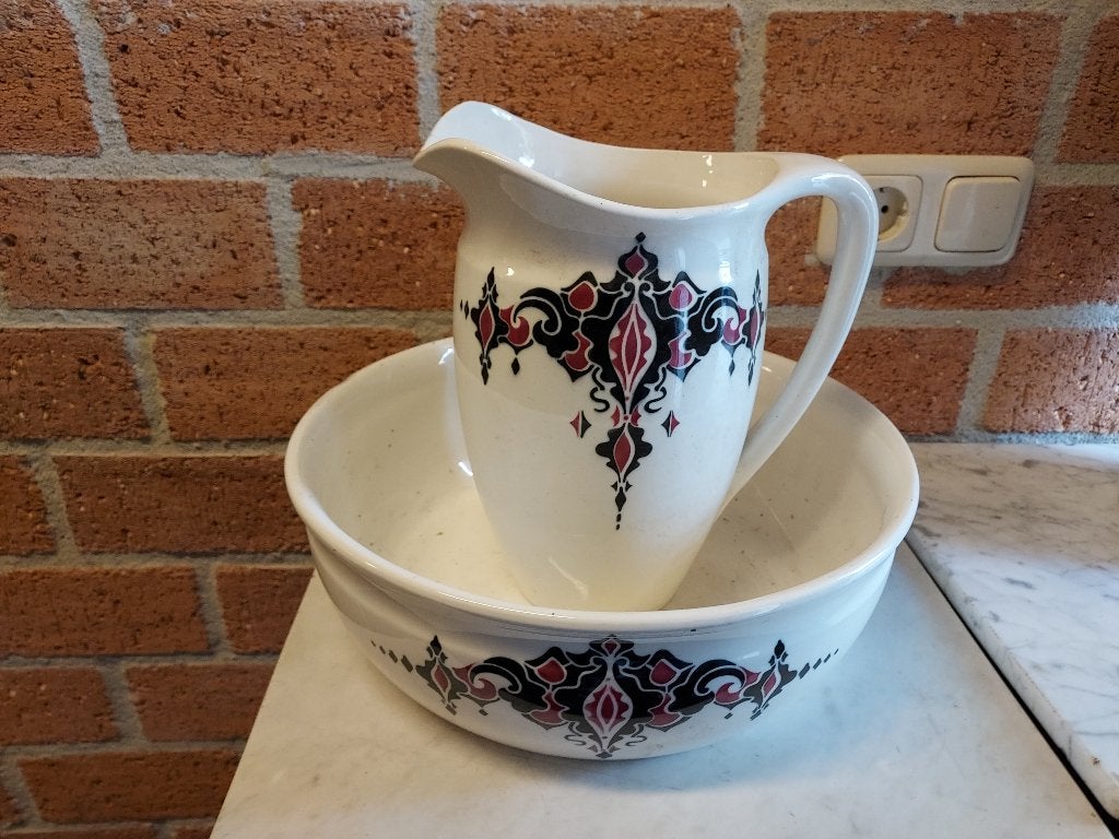 2-delig Jugendstill lampetstel, rood en zwarte motieven., Antiek en Kunst, Antiek | Keramiek en Aardewerk, Verzenden