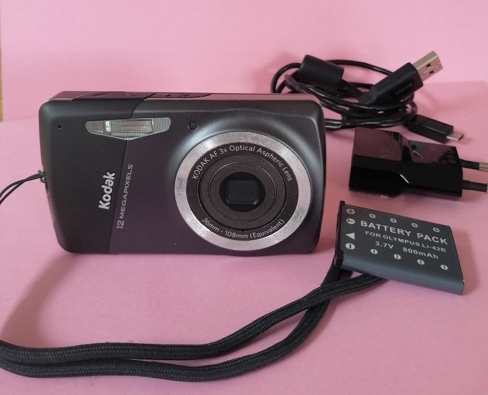 Kodak EasyShare C1530 Compactcamera met accessoires, Ingebouwde flitser, Gebruikt, Draagriem, Ophalen of Verzenden