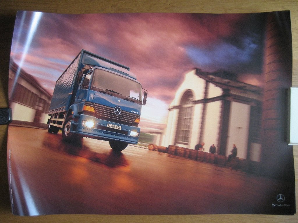 poster Mercedes-Benz Atego (met Engels kenteken), Ophalen of Verzenden, Nieuw, Mercedes