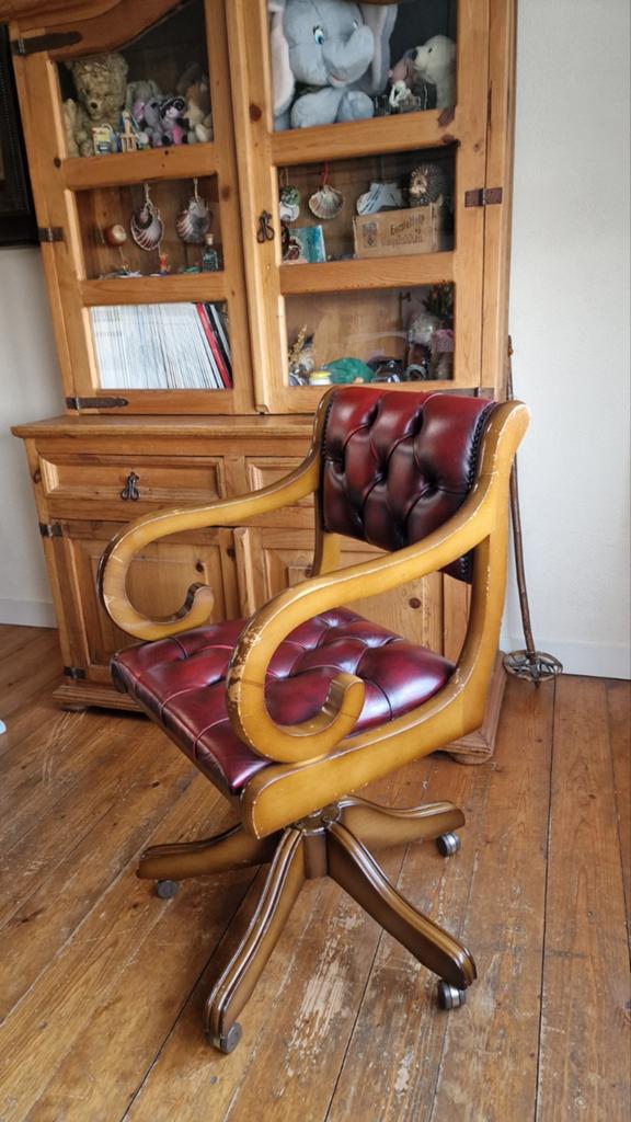 Vintage Bureaustoel Rood Leer en Hout - Draaibaar, Ophalen of Verzenden
