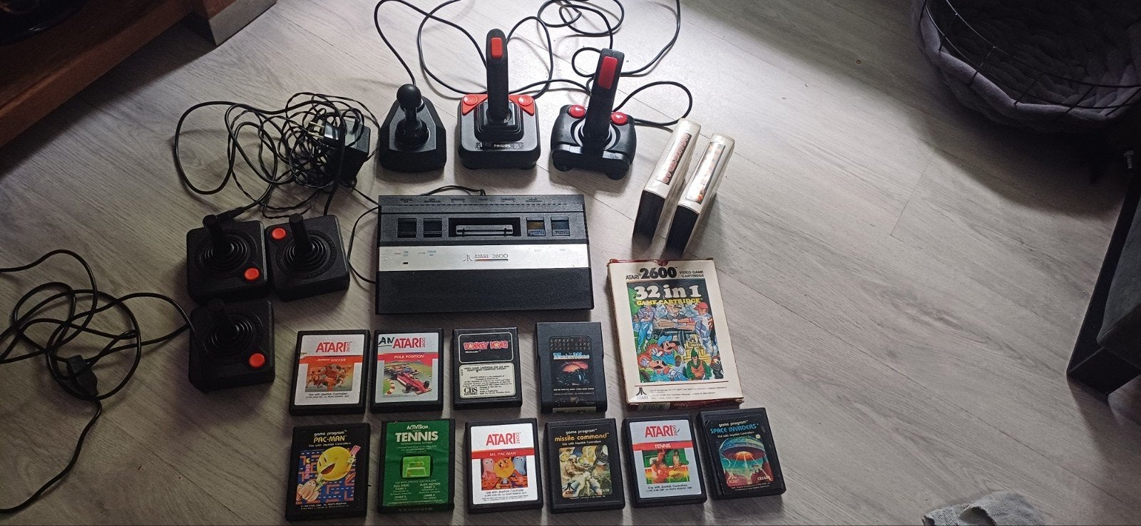 Atari 2600 Junior Verzameling met zeldzame games, Spelcomputers en Games, Spelcomputers | Atari, Ophalen of Verzenden, Gebruikt