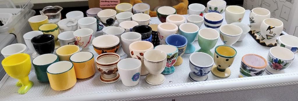 Verzameling van 50 eierdopjes, Verzamelen, Complete verzamelingen en Collecties, Ophalen of Verzenden