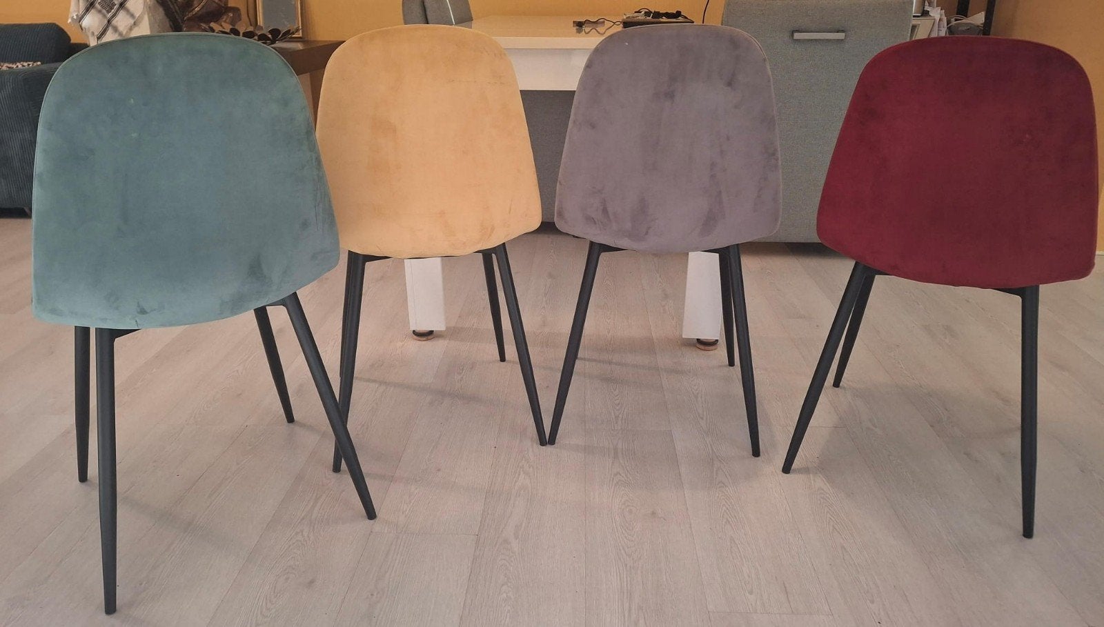 Set van 4 allround kamerstoelen in verschillende kleuren, Overige kleuren, Modern, Scandinavisch, Onbekend, Ophalen of Verzenden