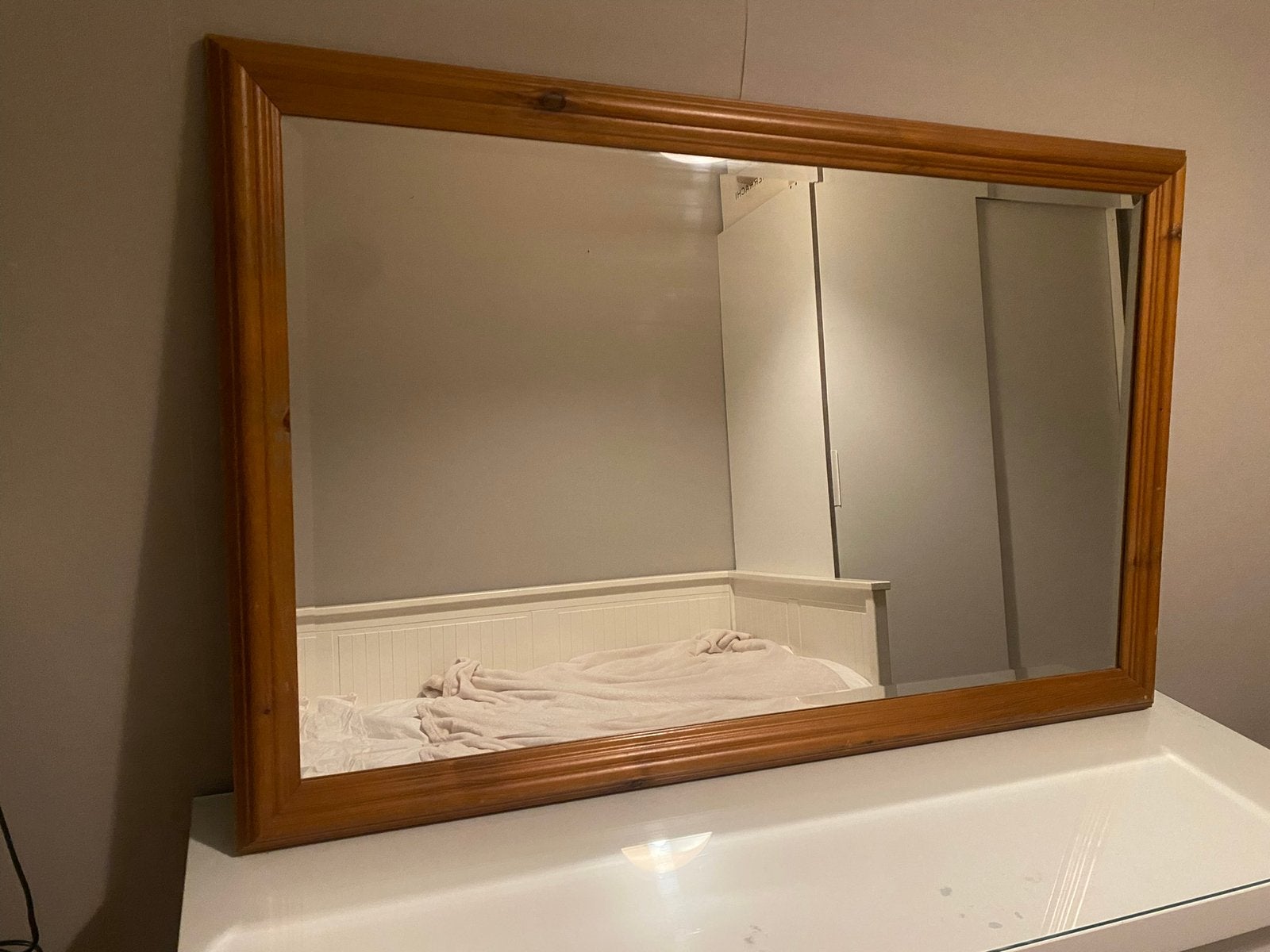 Spiegel met houten frame, Huis en Inrichting, Woonaccessoires | Spiegels, Ophalen, Zo goed als nieuw, 100 tot 125 cm, Minder dan 100 cm