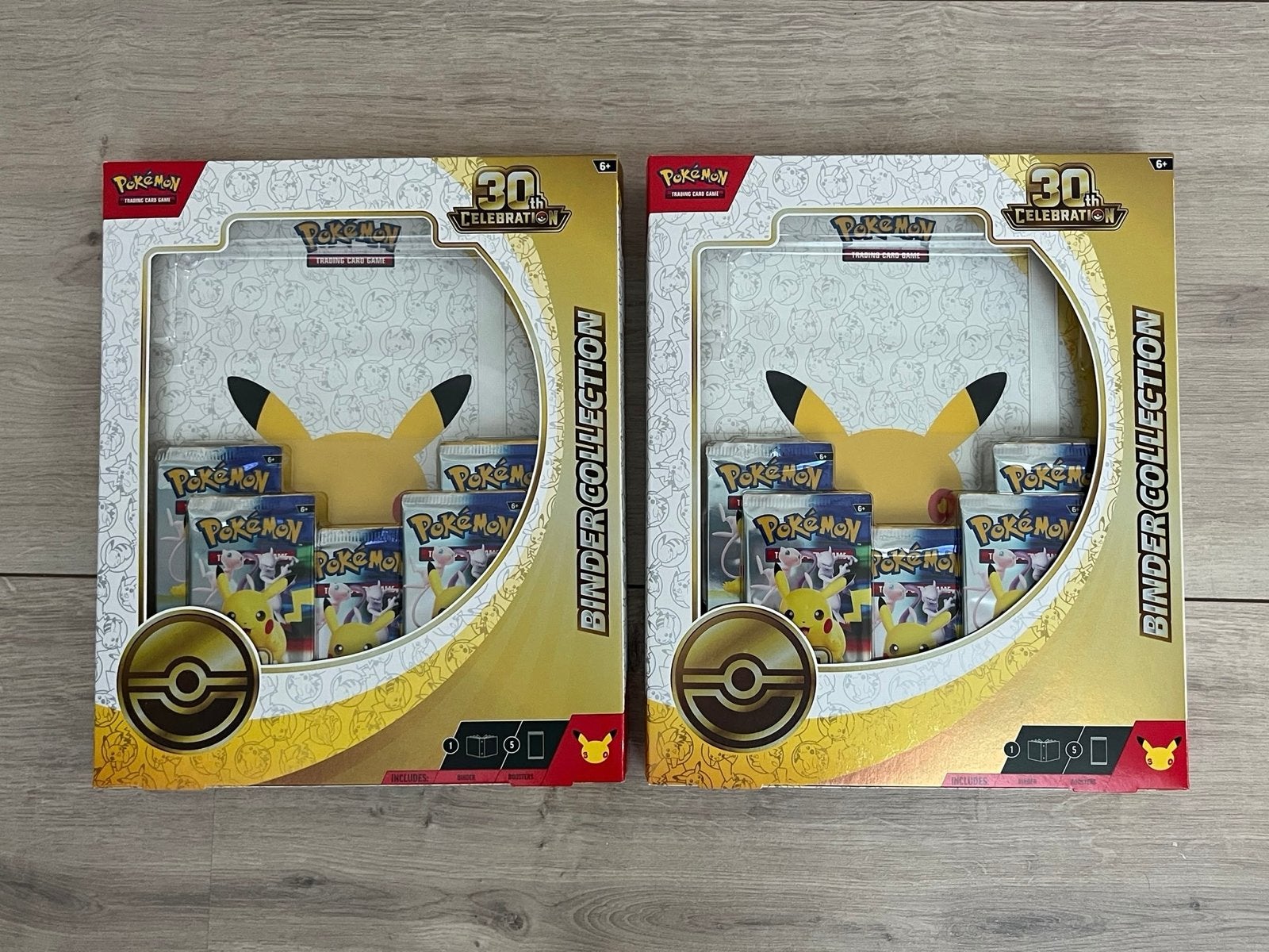 2 Pokémon 30th Celebrations Binder Collection (2 stuks), Ophalen of Verzenden, Nieuw, Overige typen