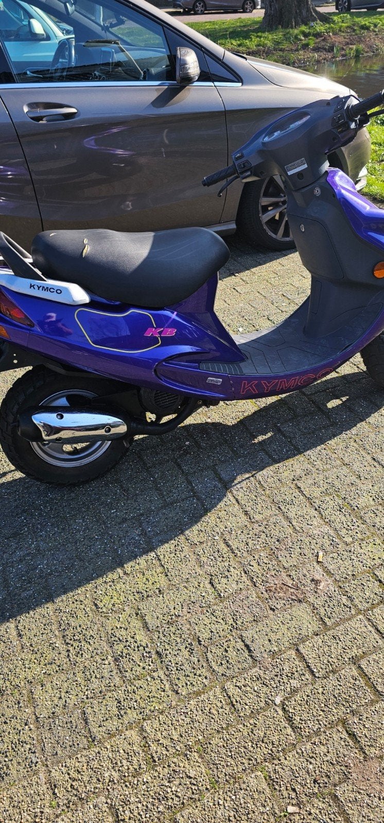 Kymco kb 50 Eerste eigenaar!!(dj kymco), Ophalen, Benzine