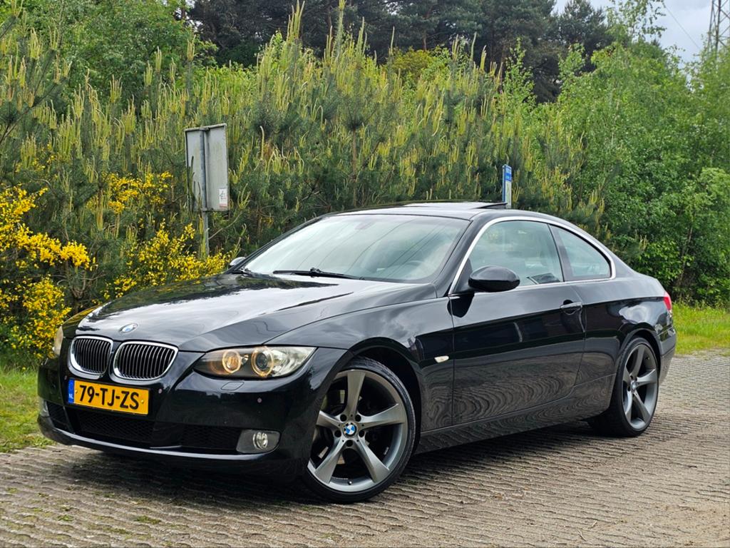 BMW 3-Serie 2.5 I 325 Coupe AUT 2006 Zwart, Auto's, BMW, Particulier, 3-Serie, ABS, Adaptieve lichten, Airbags, Airconditioning