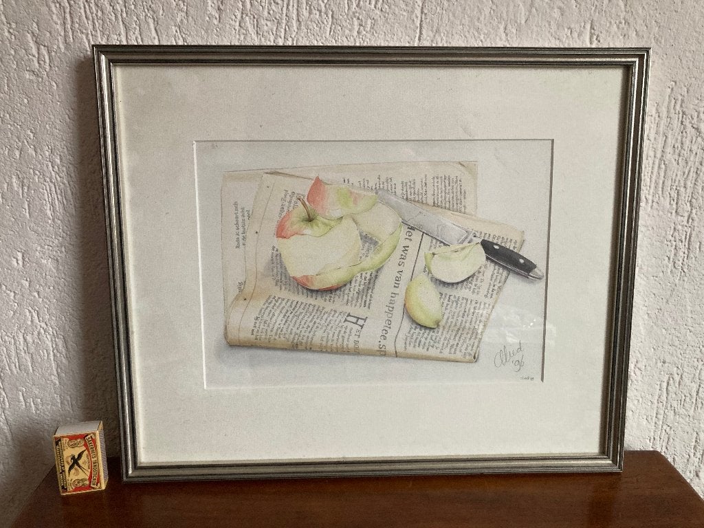 fotorealistische tekening aquarel geschilde appel op krant, Ophalen of Verzenden, Tekening, Potloodtekening, Handgemaakt