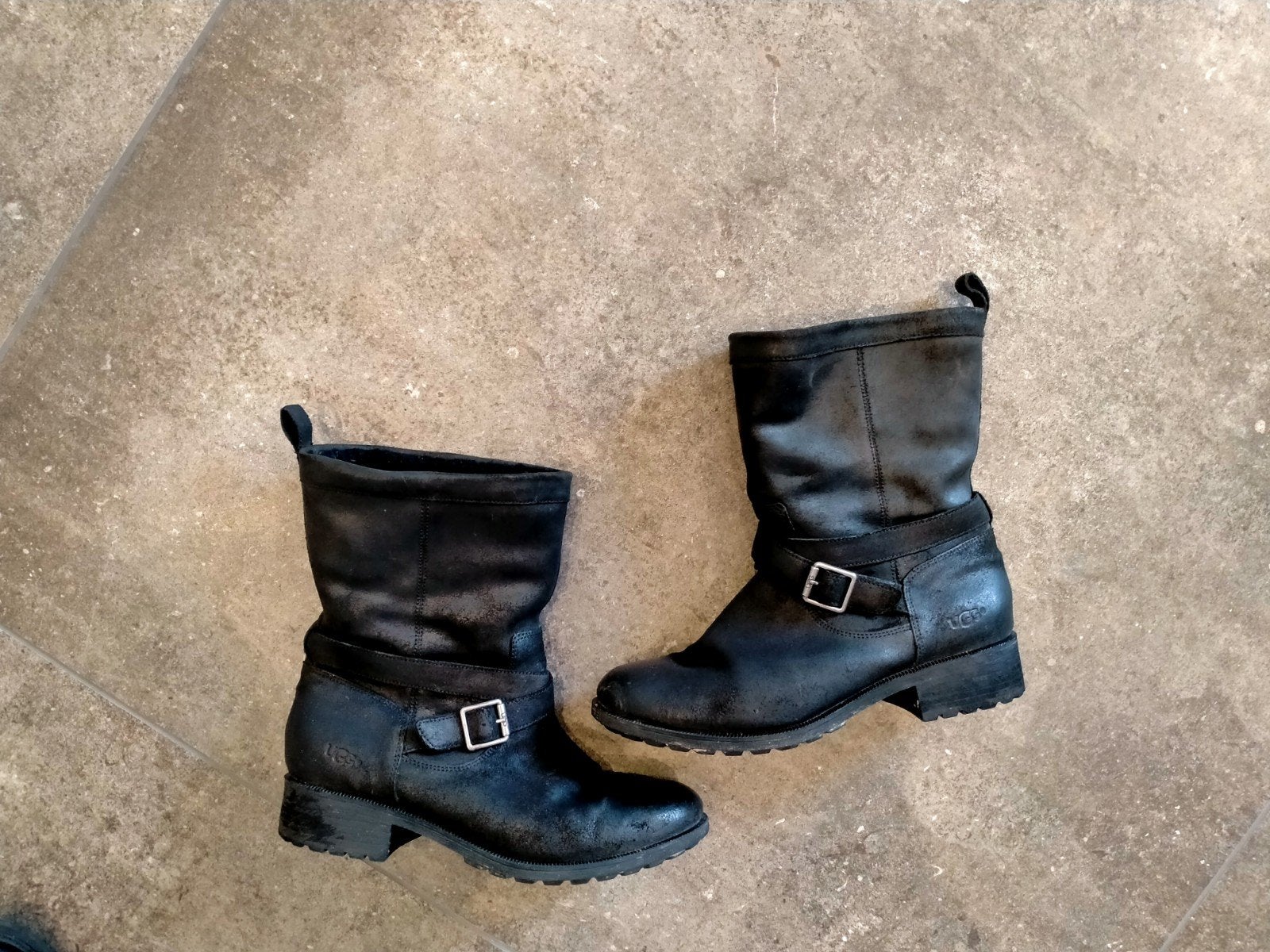 UGG Laarzen Zwart - Maat 41, UGG, Zwart, Lage of Enkellaarzen, Ophalen of Verzenden