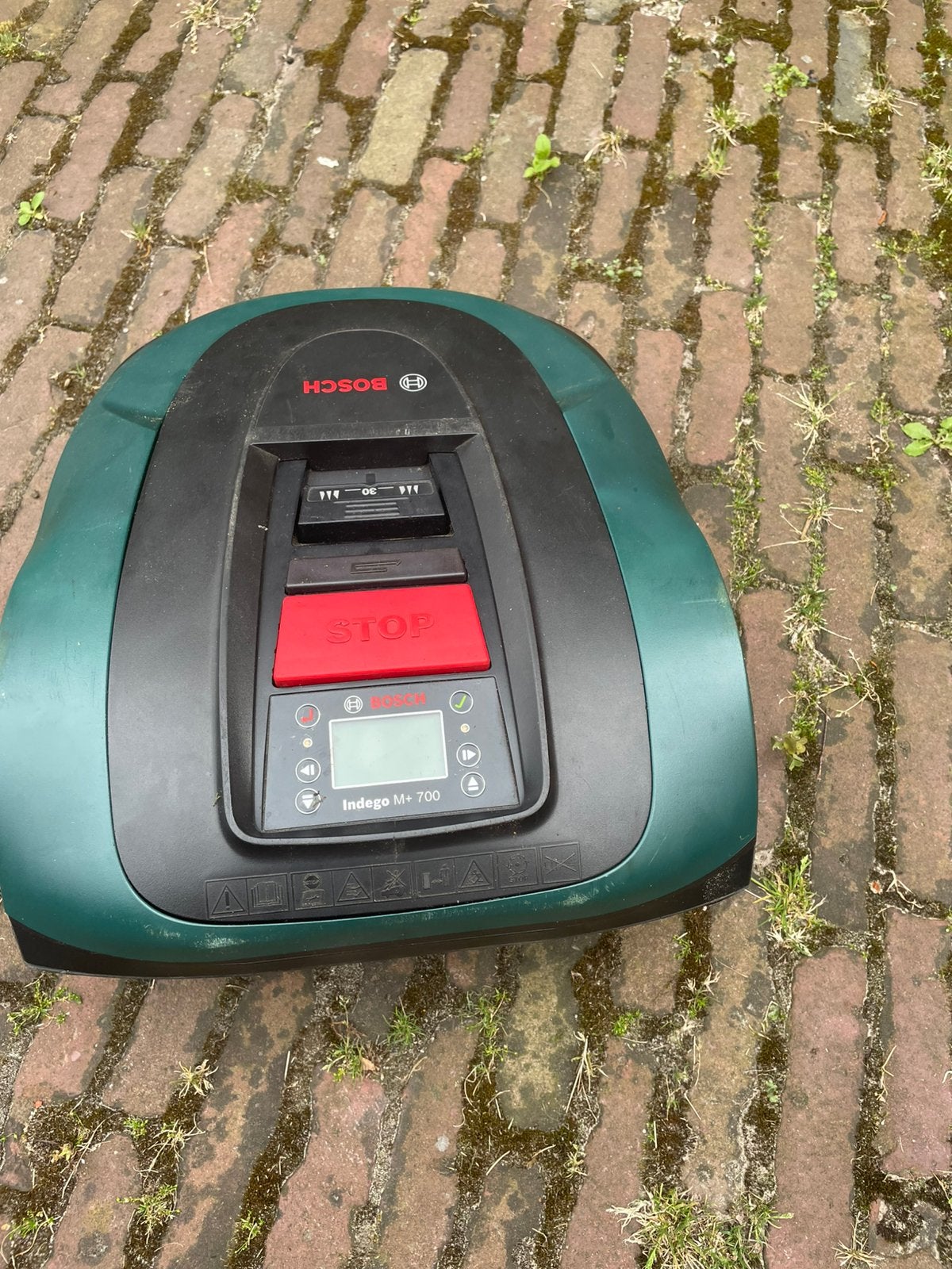 Bosch indego 700, Tuin en Terras, Ophalen of Verzenden, Gebruikt, 20 tot 25 cm, Bestuurbaar via app