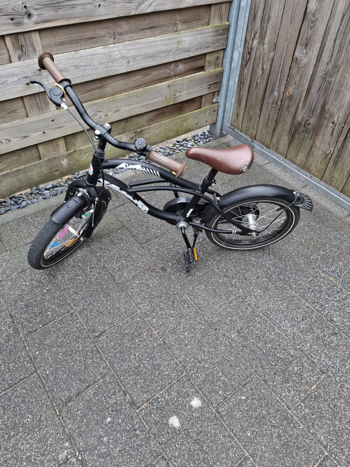16 inch kinder fietsje voor jonges 3 t/m 6 jaar ., Ophalen of Verzenden, Gebruikt, Staal, 16 tot 20 inch