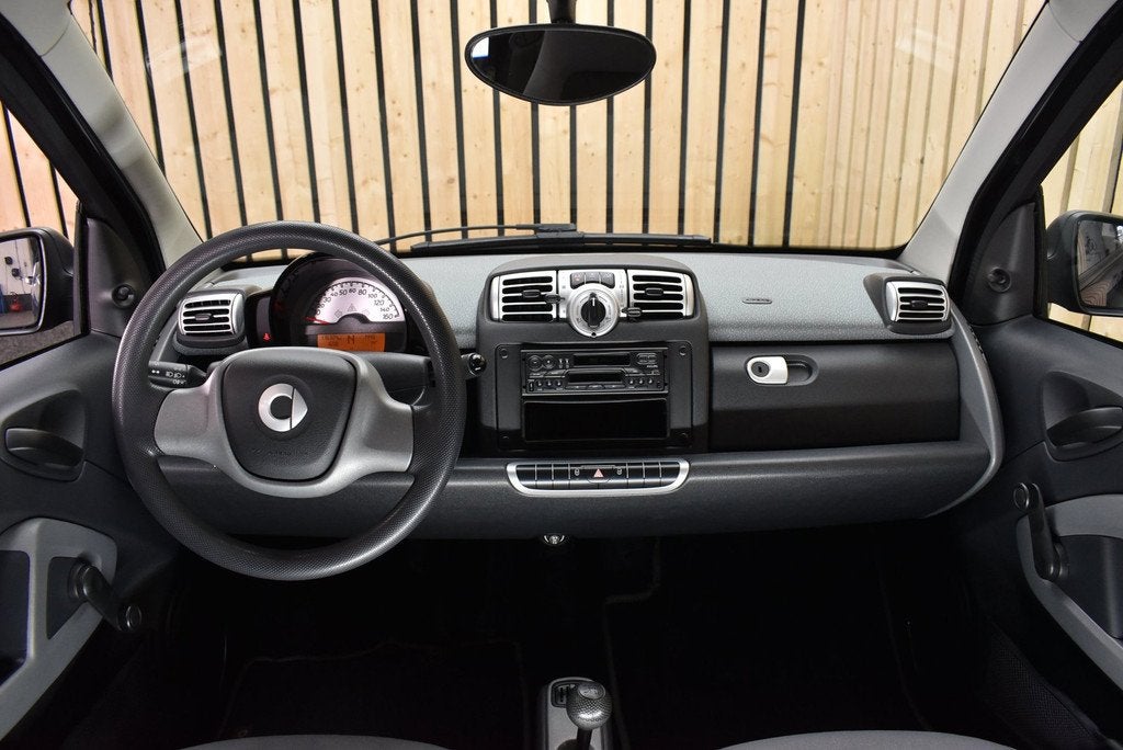 Smart Fortwo coupé 1.0 mhd Pure 116dkm Airco Automaat 2e ei, Auto's, Smart, Automaat, Euro 5, Gebruikt, 18 €/maand
