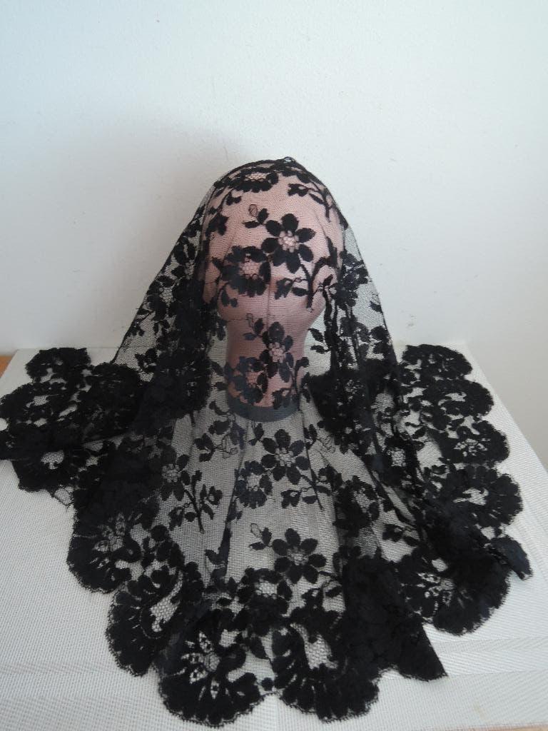 Ouderwetse zwarte rouwshawl in prima staat, Ophalen of Verzenden, Dames