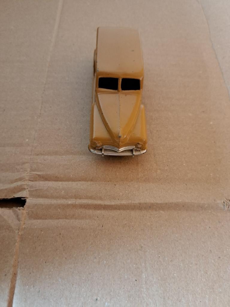 Dinky Toy Plymouth Estate, Ophalen of Verzenden, Bus of Vrachtwagen, Overige merken