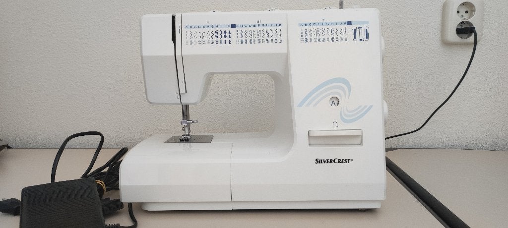 Naaimachine SilverCrest SNM A1, Ophalen, Gebruikt, Naaimachine, Overige merken