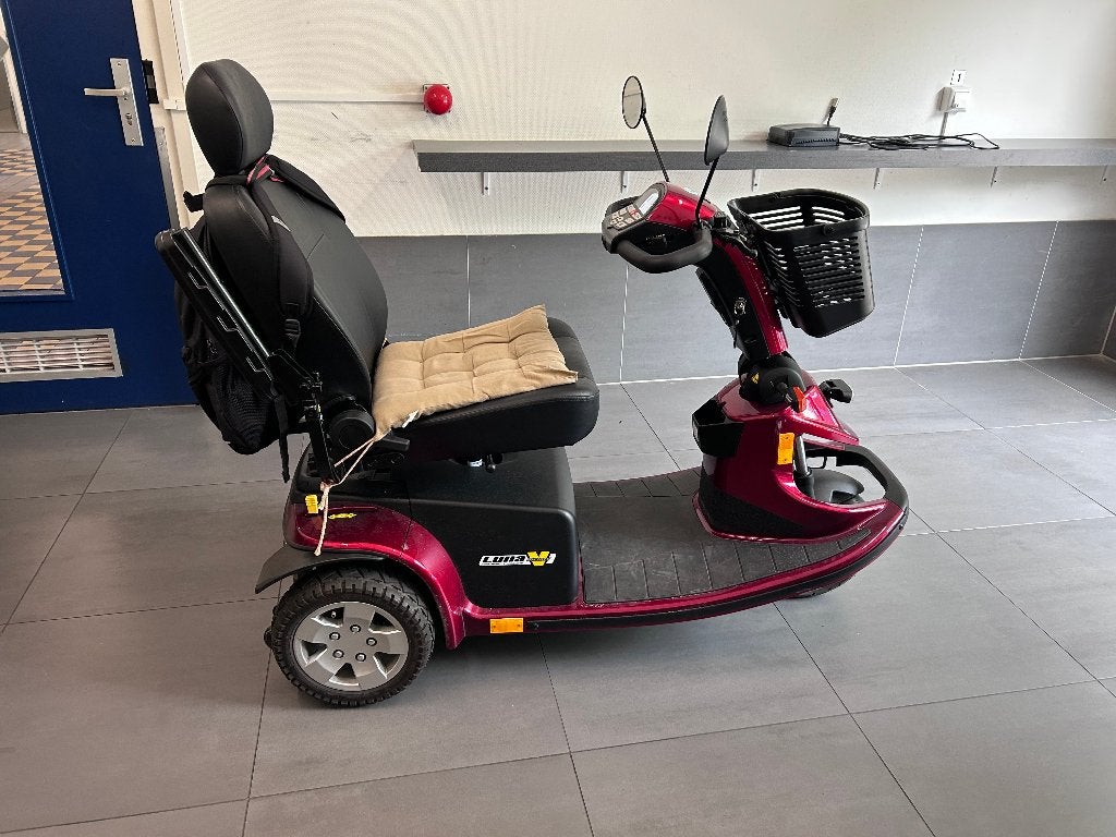 scootmobiel Deluxe LA, Ophalen, Pride, Zo goed als nieuw, 36 t/m 45 km