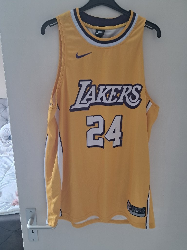 basketbal shirt, Ophalen, Kleding
