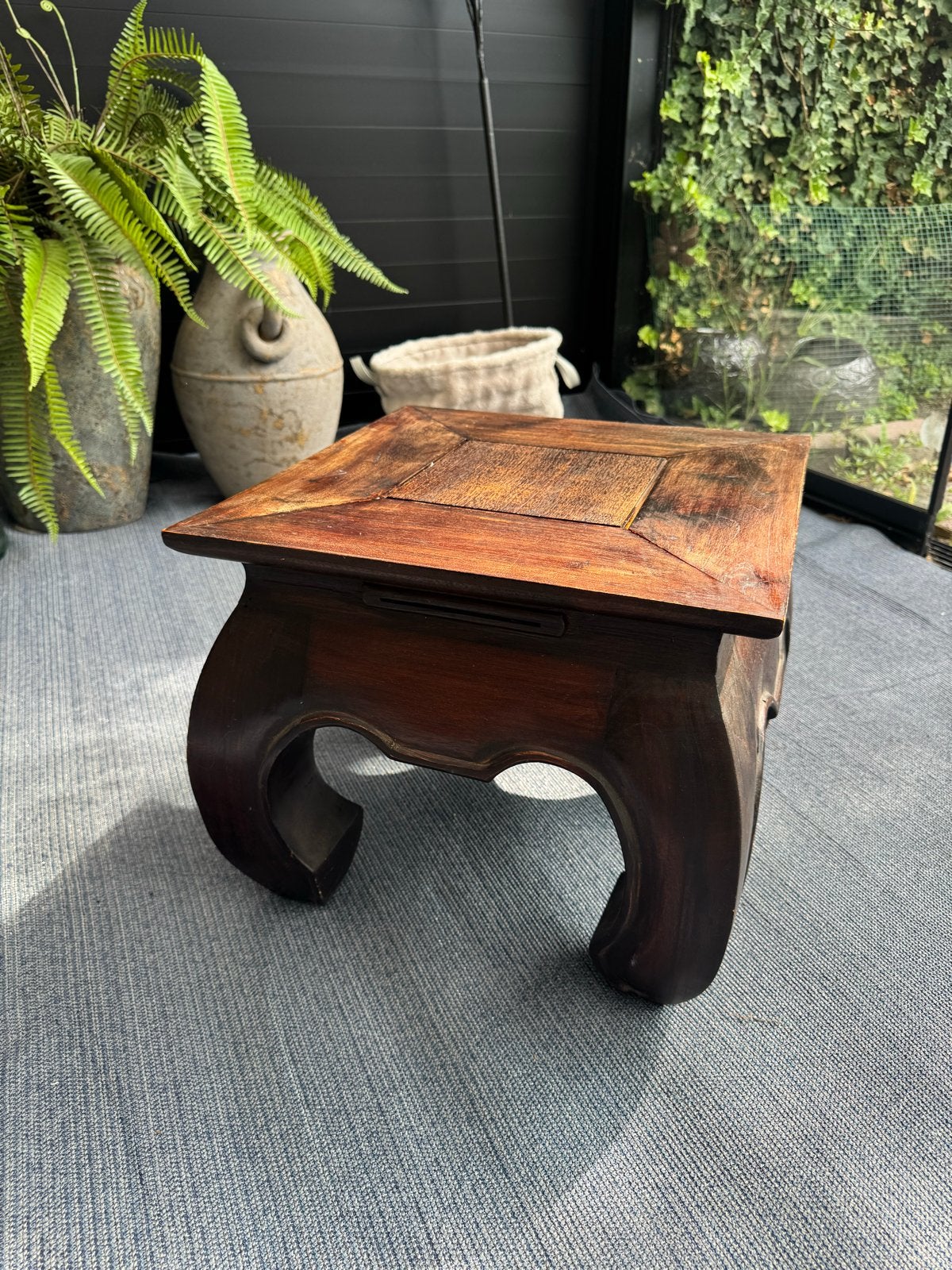 Opium bijzettafel 40 vierkant 35 cm hoog, Ophalen
