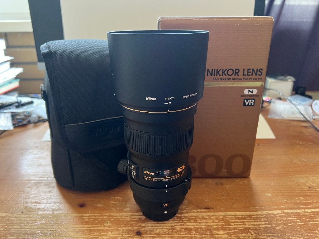 Nikon AF-S 300mm f/4E PF ED VR, Nikon, Zo goed als nieuw, Nikon F-mount, 300 mm