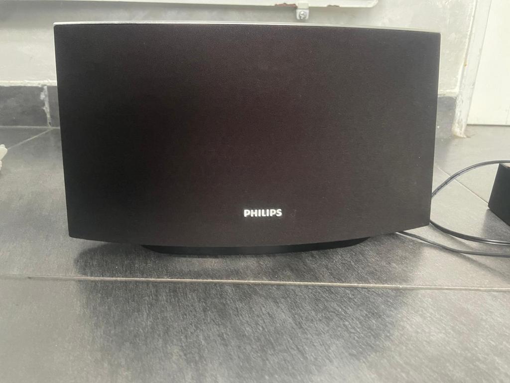 Goedwerkende philips wirless speaker  AD7000W, Ophalen, Philips, Gebruikt, 120 watt of meer