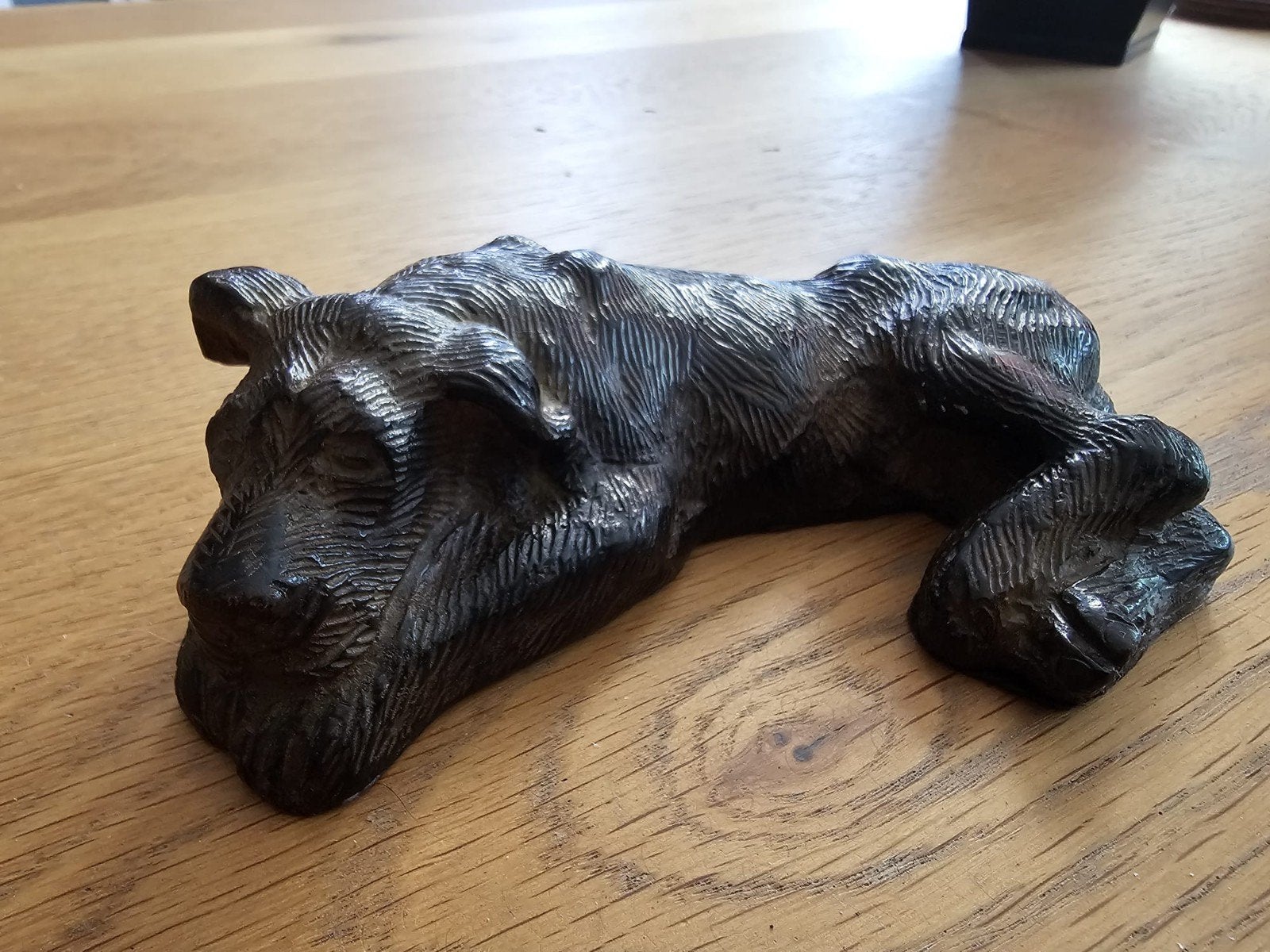 Antieke bronzen liggende hond, Ophalen of Verzenden
