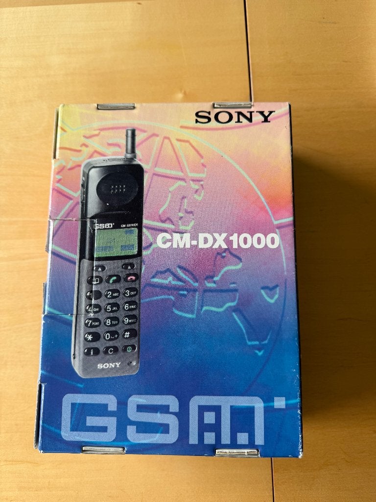 gsm sony CM-DX-1000, Telecommunicatie, Mobiele telefoons | Sony, Gebruikt, Verzenden, Geen camera, Zwart