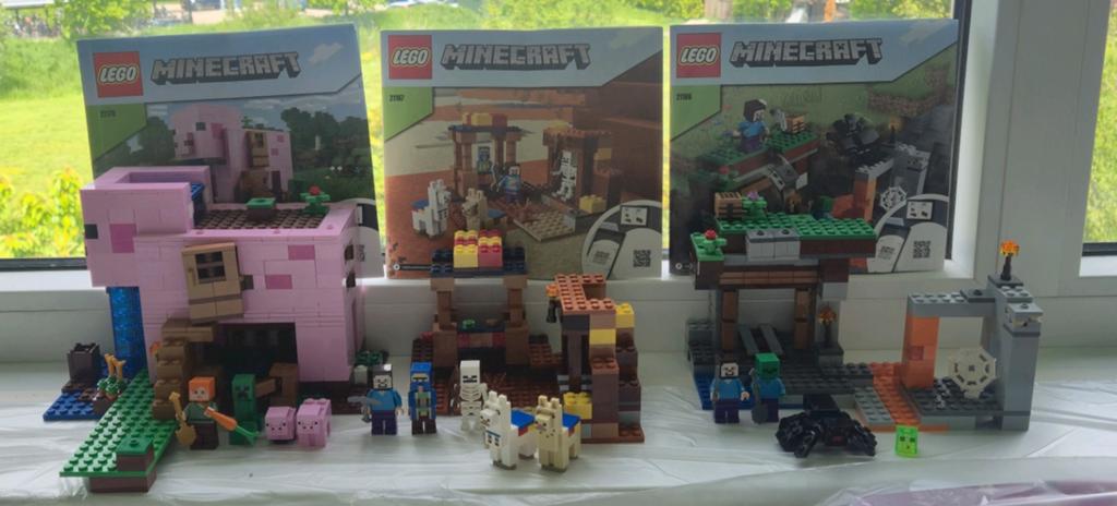 LEGO Mincraft, diverse sets: 21166, 21167 en 21170, Ophalen of Verzenden, Zo goed als nieuw