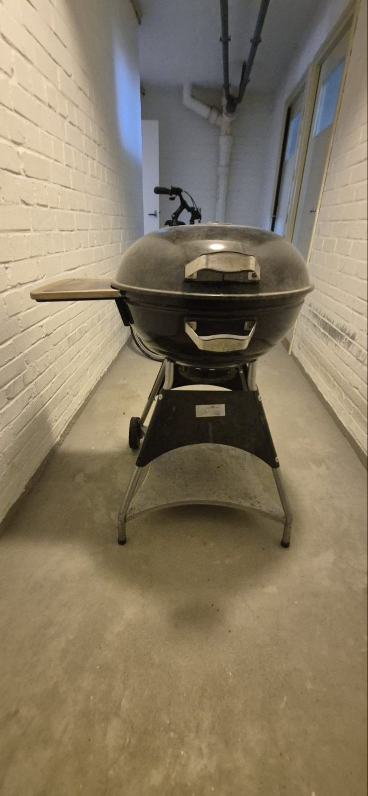 Weber Barbecue met hoes, Tuin en Terras, Ophalen, Zo goed als nieuw