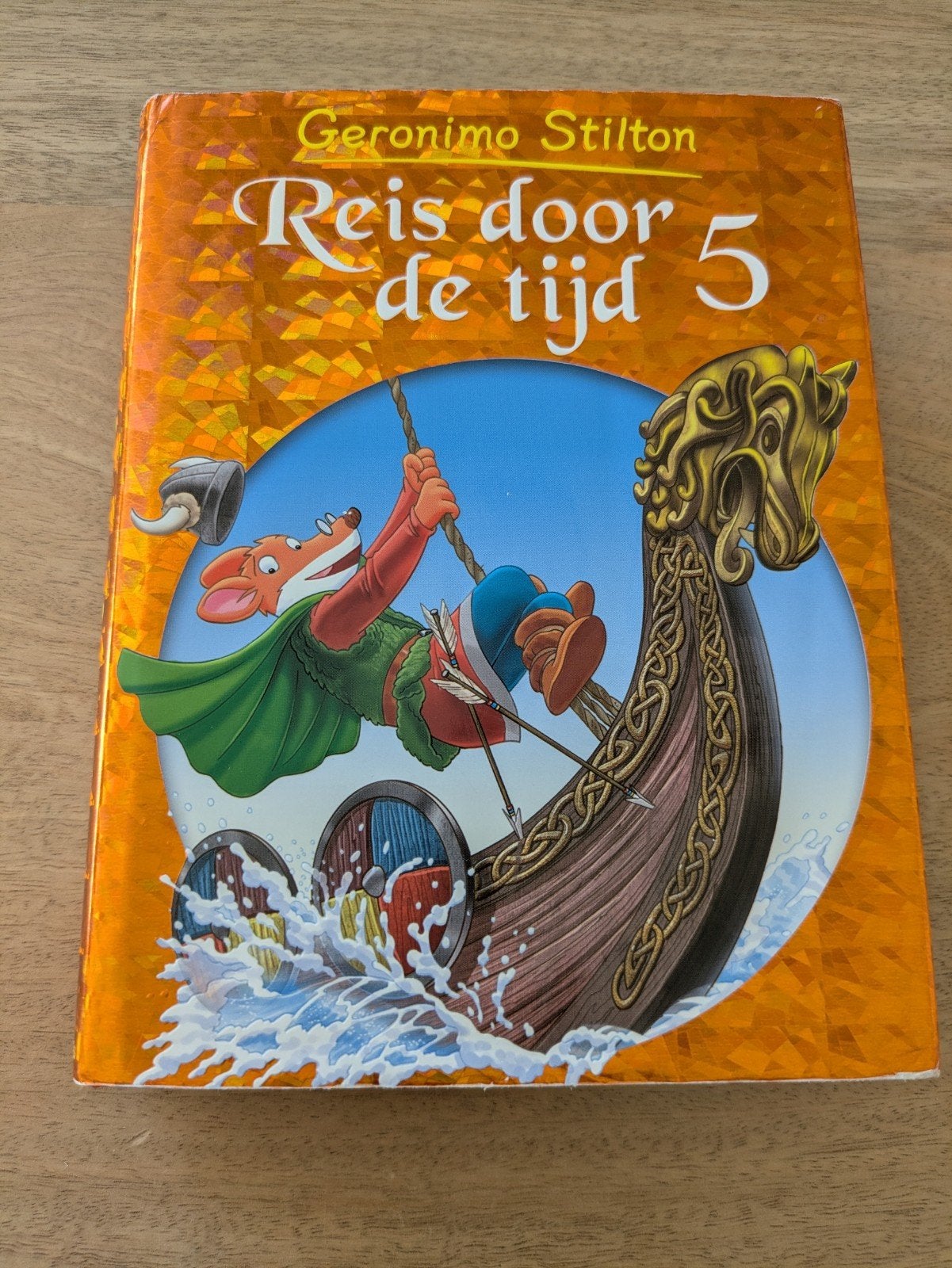 Geronimo Stilton - Reis door de tijd 5, Boeken, Ophalen of Verzenden, Zo goed als nieuw, Geronimo Stilton, Fictie