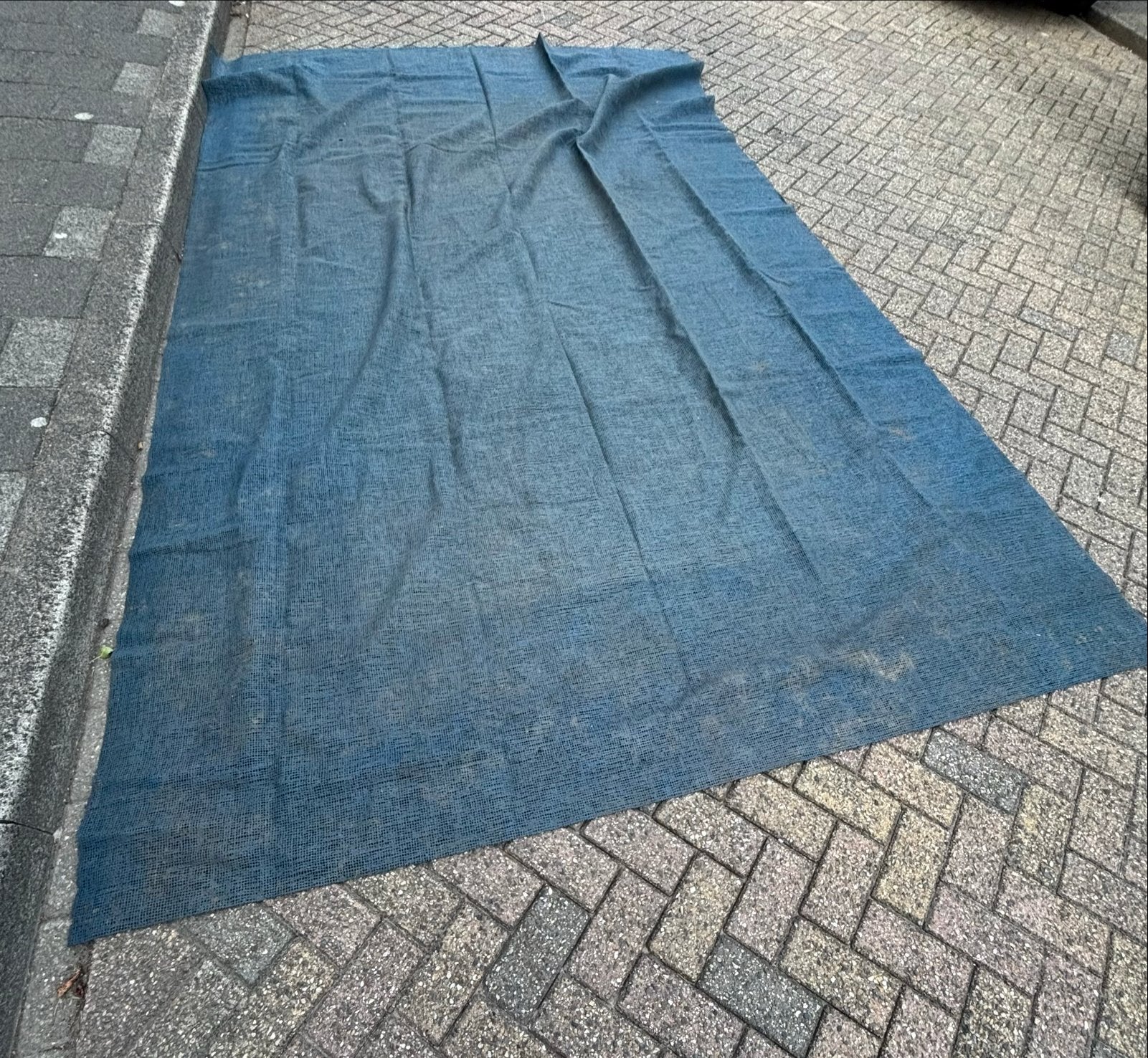 blauw vloerkleed / tenttapijt 2,5 x 4,0, Ophalen, Gebruikt